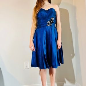 Chic Satin New Party Gown Blue With Scarf for girl